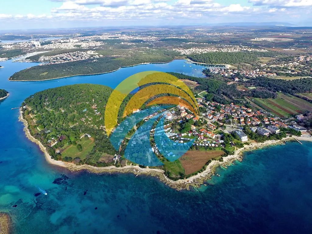 Apartments Roza 712 Medulin 0*,  Croatia