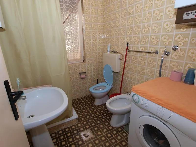 Apartments Roza 712 Medulin