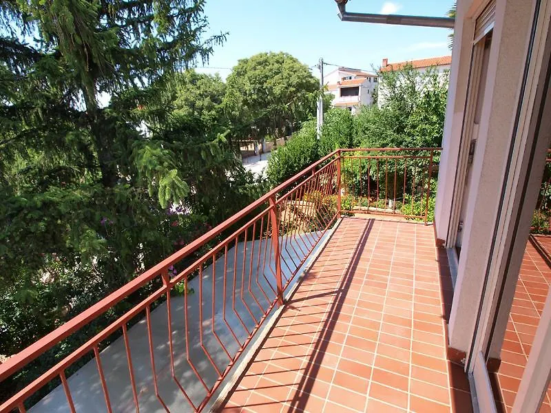 Apartments Roza 712