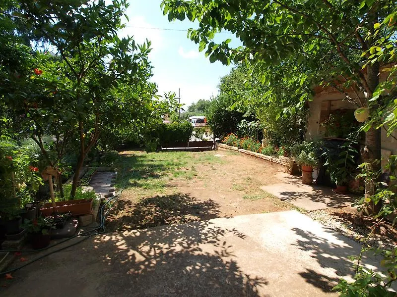 Apartments Roza 712